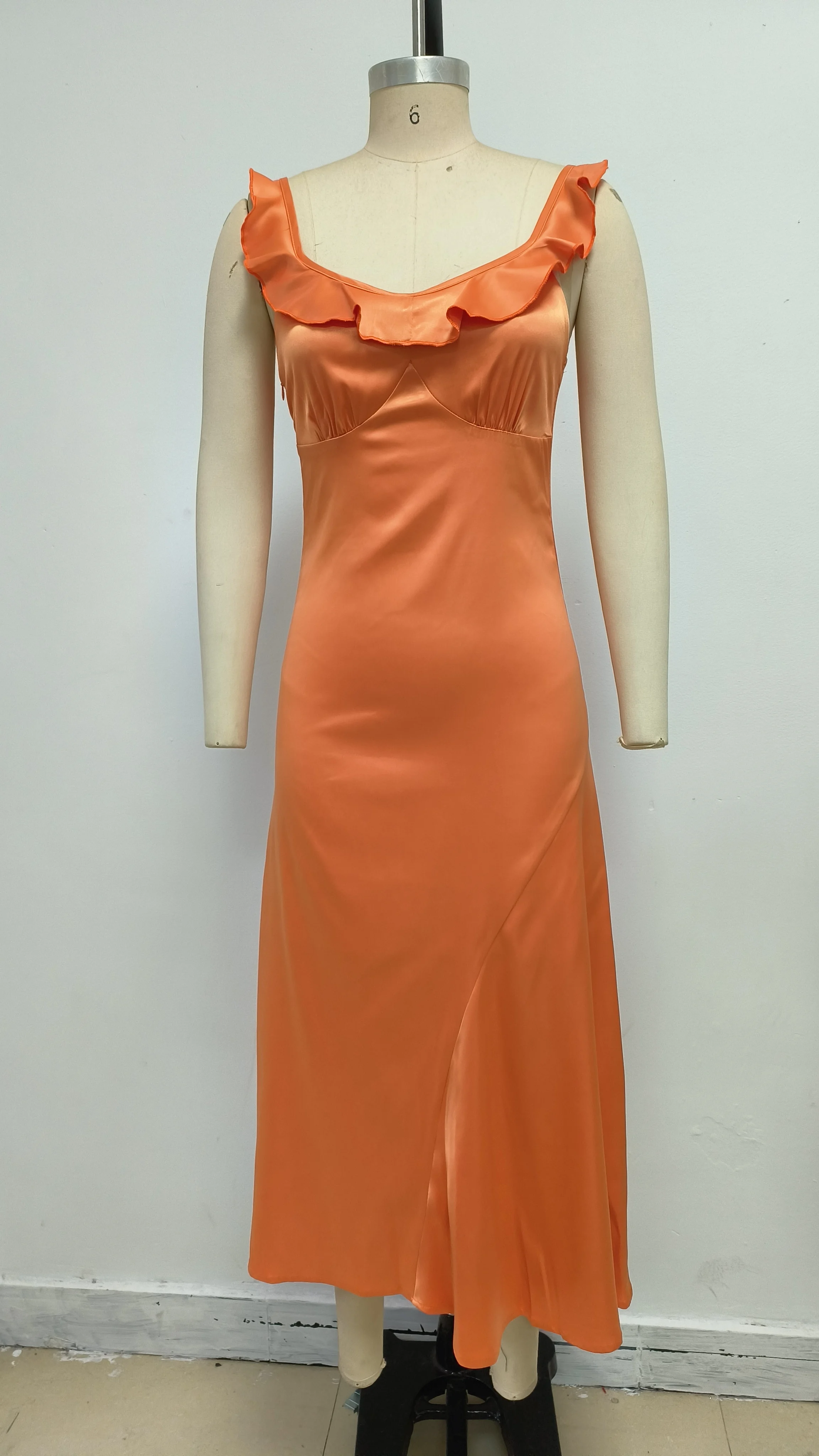 女性オレンジサテンミディカーフドレスソフトで快適な V ネック A ラインカジュアルイブニングトピックパーティードレス卸売ドロップシッピング