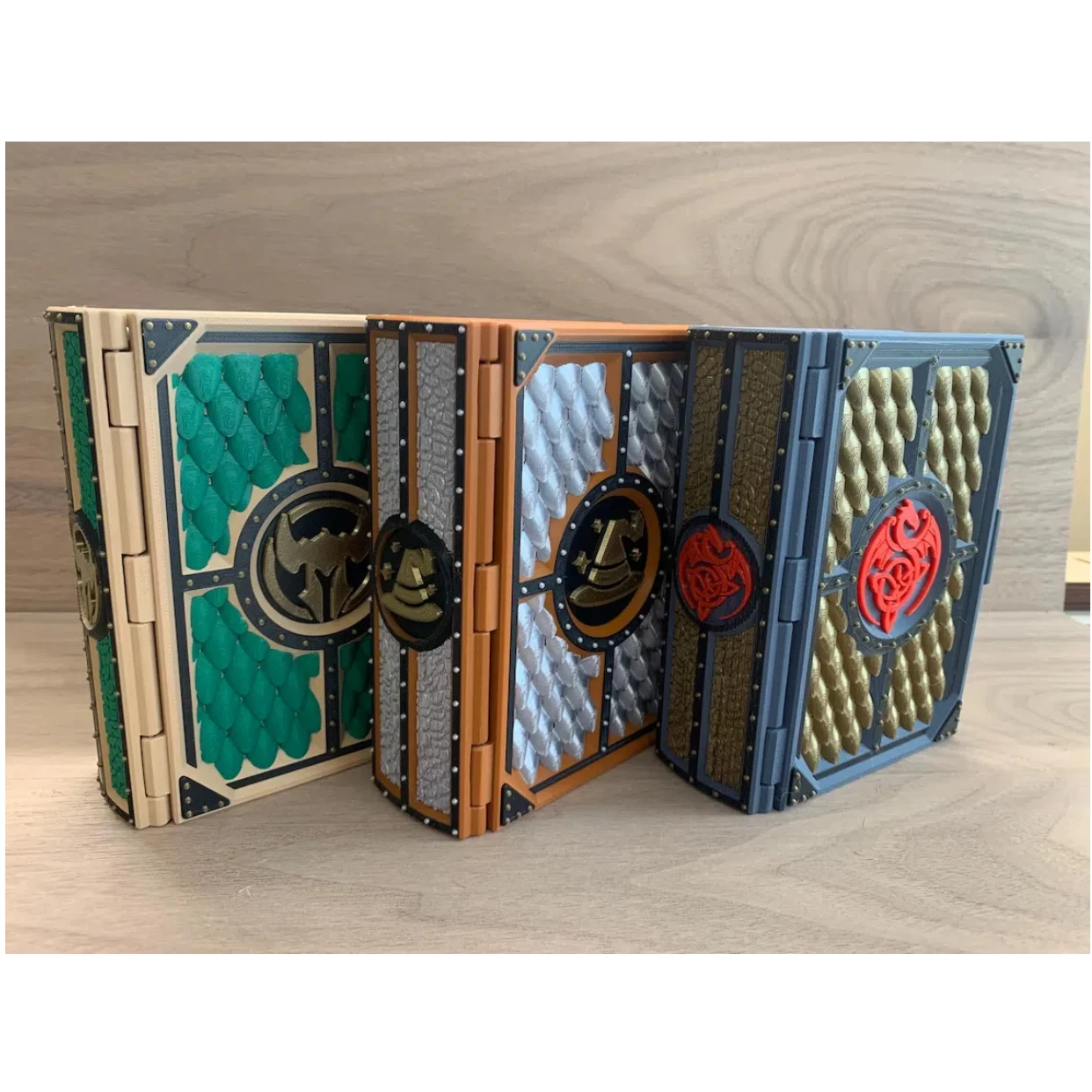 

Книга-коробка для хранения аксессуаров для ролевых игр, поднос для кубиков, подарок DND, Dungeons and Dragons