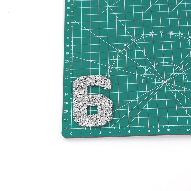 1 قطعة حجر الراين الفضة الأبجدية رقم الحروف المطرزة الحديد على للملابس شارة لصق للملابس حقيبة الأحذية Stripes بها بنفسك المشارب #5