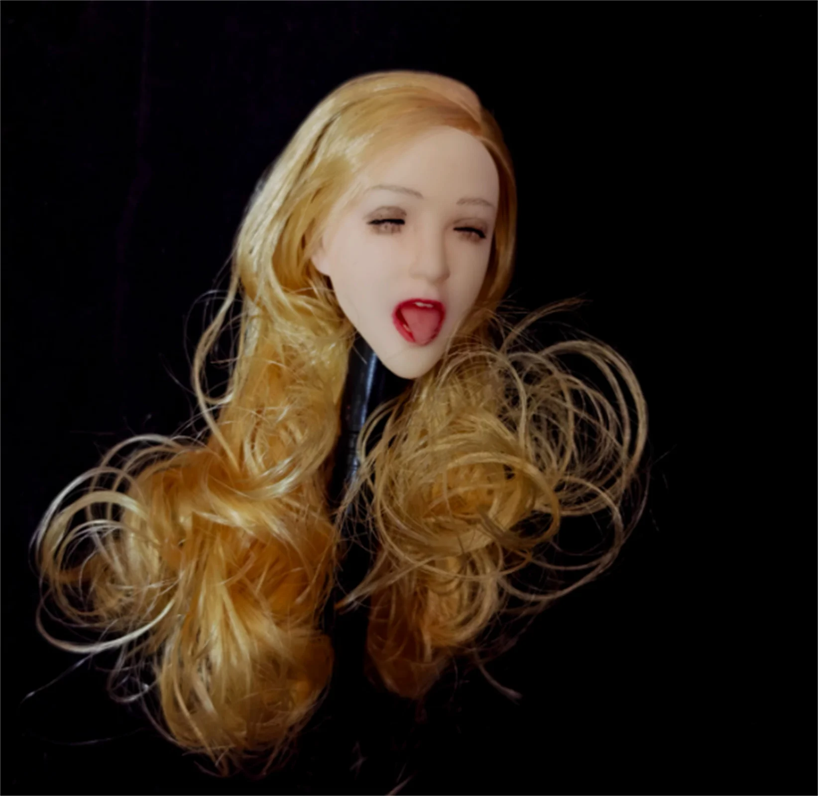 

Масштаб 1/6, сюрприз, выражение с открытым ртом, женская скульптура, блондинка, резьба по голове F, 12 дюймов, фигурка для 12-дюймовой фамилии PH