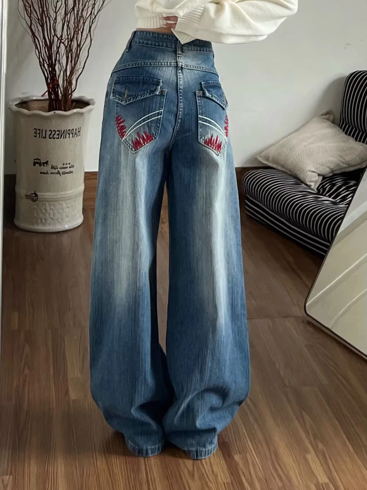 

plus Size Embroidered Fleece Lined Loose Wide Leg Jeans Women's Autumn Winter Casual Comfortable Slimming Denim Pants