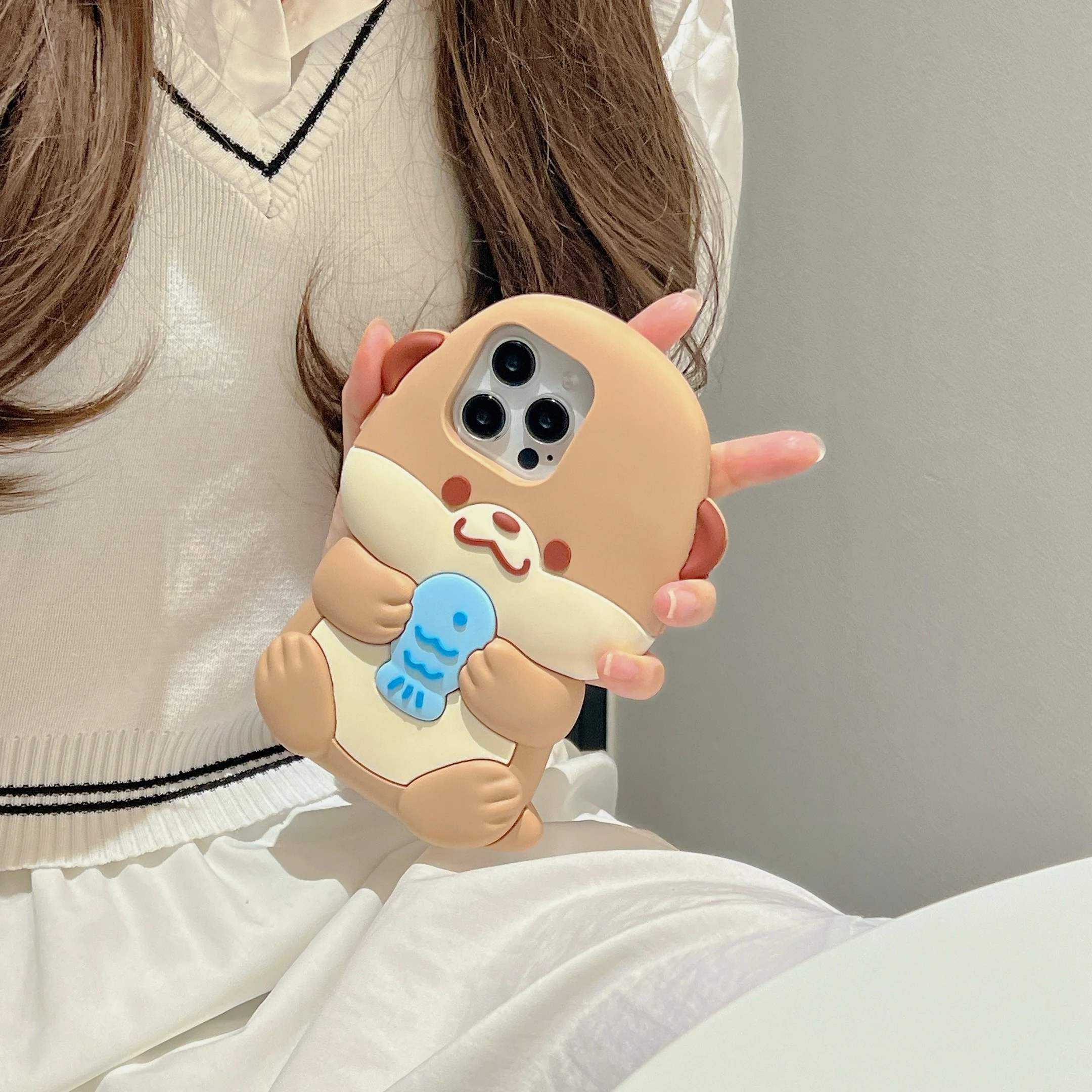 

Cute 3D silicone otter suitable for iPhone 15pormax new iPhone 14 cartoon 12pormax girl 13por anti drop phone case