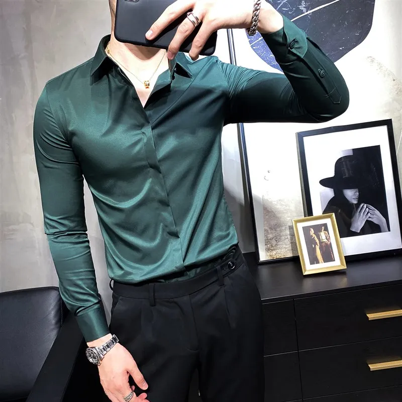

Slim Fit Men's irt Korean Sle ort Sve Long Sve Pointed Collar Pure Color Versatile Briti Casual irt
