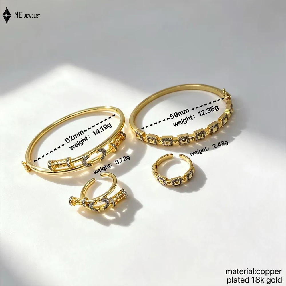 Paper Clip Inlaid Pyramid Shaped Cubic Zirconia Set Light Luxury Two-Color Layered Bracelet Ring Jewelry ﻿