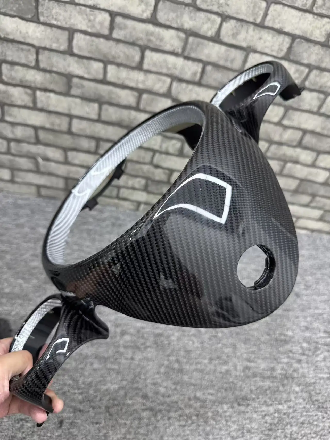 حار بيع ألياف الكربون الحقيقية الداخلية تنفيس الهواء زينة السيارات قطع غيار السيارات مناسبة لسيارات BMW MINI R56 R57