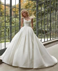 Abiti da sposa semplici A Line per le donne Abiti da sposa eleganti sexy con colletto quadrato Abiti da sposa formali senza maniche in raso nne Abiti da sposa