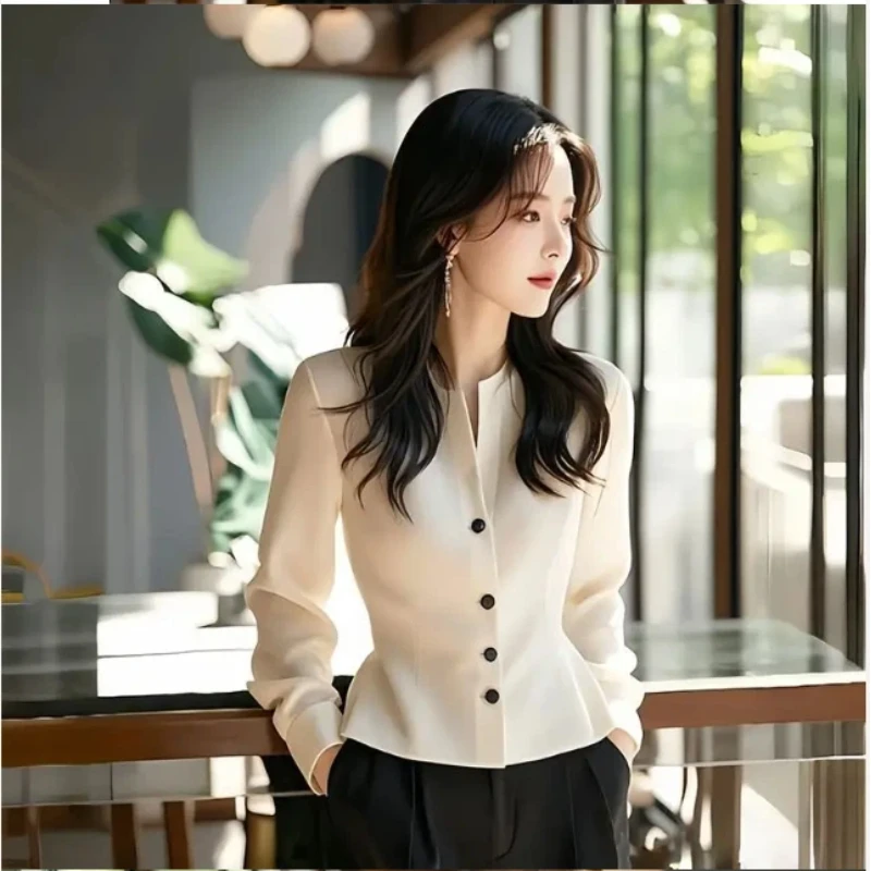 White Temperament Short Shirt Tops Long Sleeve Solid Button Elegant Blouse Spring Autumn New Elegant Fashion Women Clothing