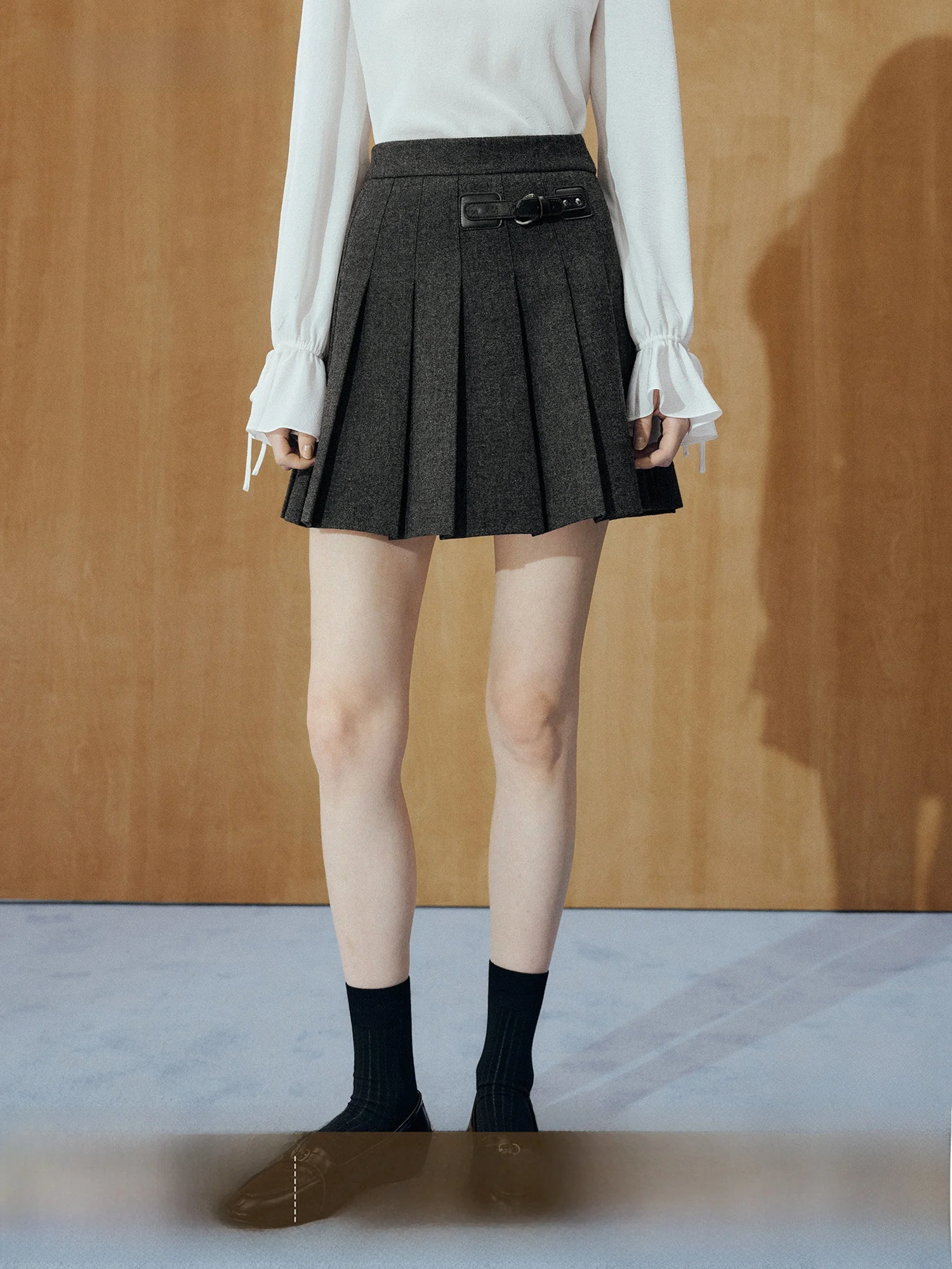 Manxen Woolen Grey Pleated  Skirt Women's Autumn New Style Small Size A-Line Short Skirts French Style High Waist Zipper