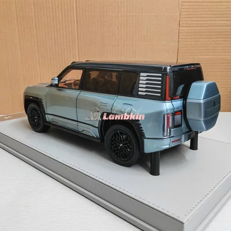 Original 1:18 byd YANGWANG U8 Off-road vehicle SUV Alloy simulation car model Birthday gift Collection Gift Ornament Souvenir