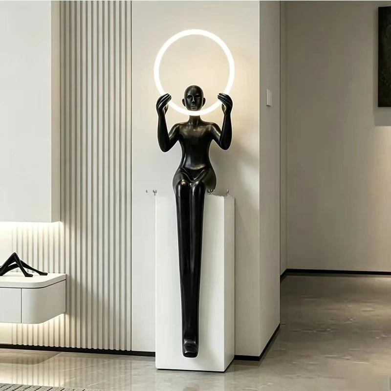 High-end lobby decorative human sculpture floor lamp, fiberglass LED floor lamp, art statue vertical lamp, suitable