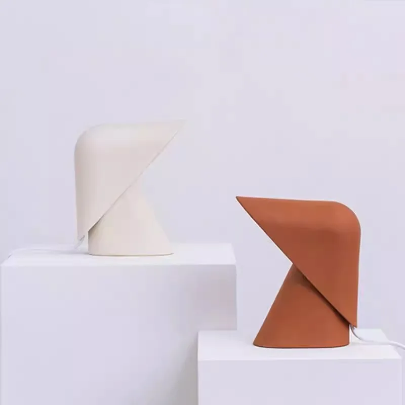 Modern Minimalist Resin LED Desk Lamp Designer Creative Bedroom Bedside Light Study Living Room Decor Atmosphere Table Lighting