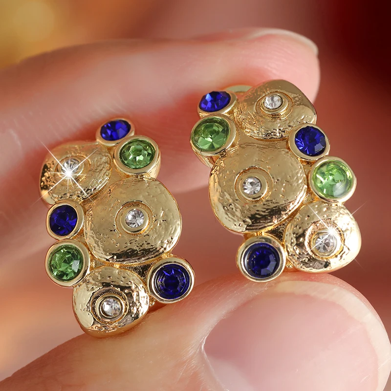 Luxuriöse, schillernde, mehrfarbige, synthetische Zirkonia-Ohrringe mit goldenem Charme für Damen, Vintage, elegant, für Bankette, Alltag, vielseitiger Schmuck