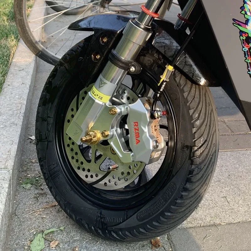 العالمي 82 مللي متر الملعب CNC دراجة نارية الفرامل الفرجار الفرامل مضخة لياماها ايروكس هرول MBK نيترو BWS هوندا ديو سوزوكي كاواساكي المرحلة6