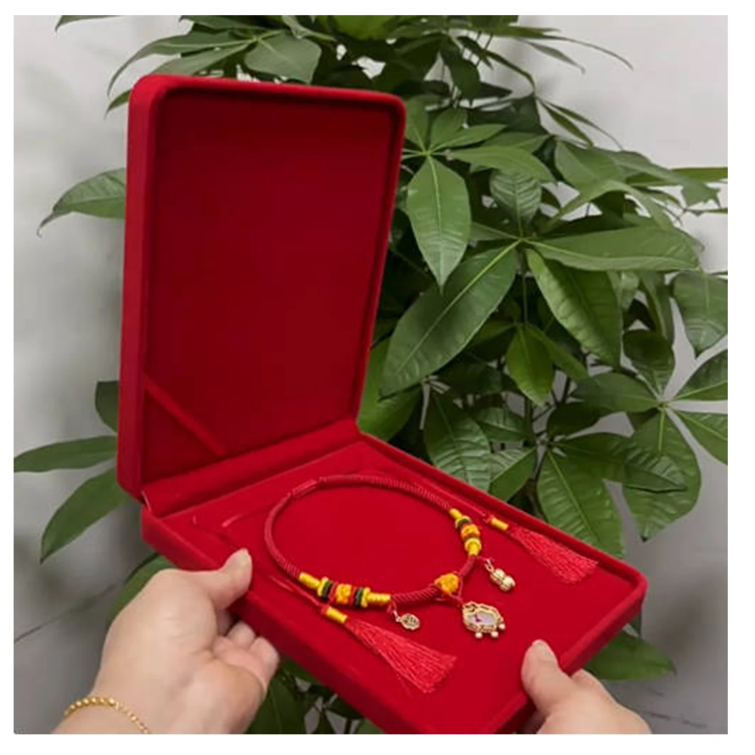 Jewelry Storage Display Case Velvet Necklace Chain Gift Box