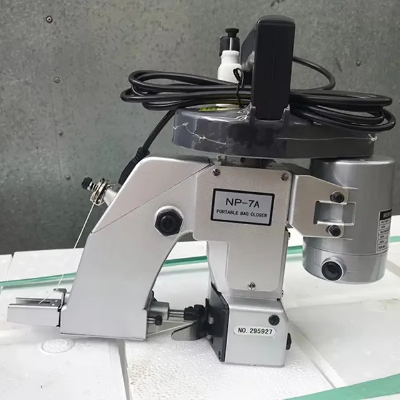 MC 26-1A / NP-7A Portable Filled Bag Closing Machine