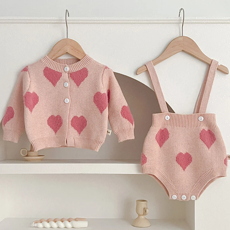 Autumn Baby Girl Clothes Baby Knit Clothing Sets Love Print Bodysuit Baby Sweaters Coat 2 pcs Infant Suit Soft Newborn Clothes