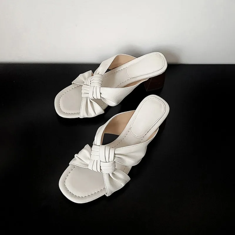 

Comfortable Ladies Leather Slippers Summer New Style Sheepskin Inner Breathable True Leather Outdoor Wearable Slip-On Shoes