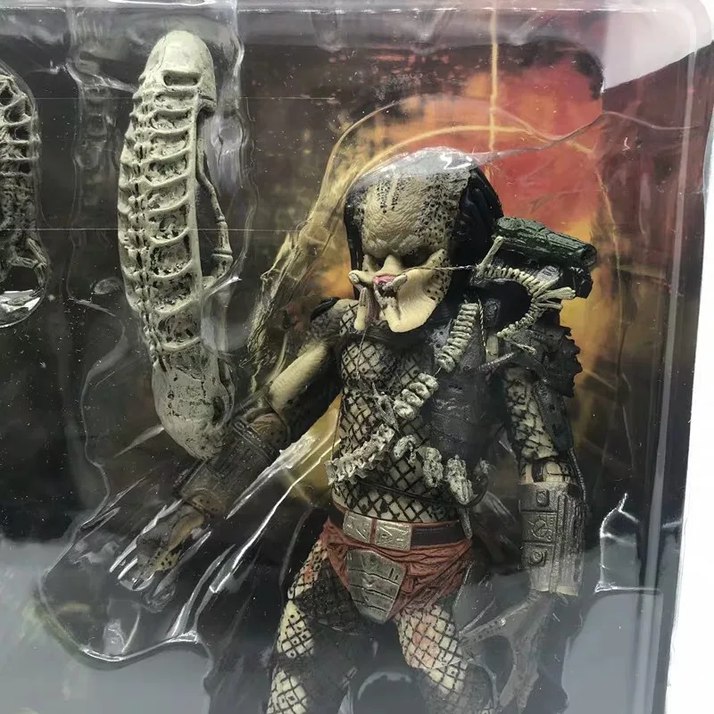 In Stock Transparent Head Alien Vs. Predator Double Pack Doll Figure Model Action Figures Toys Collection Gifts