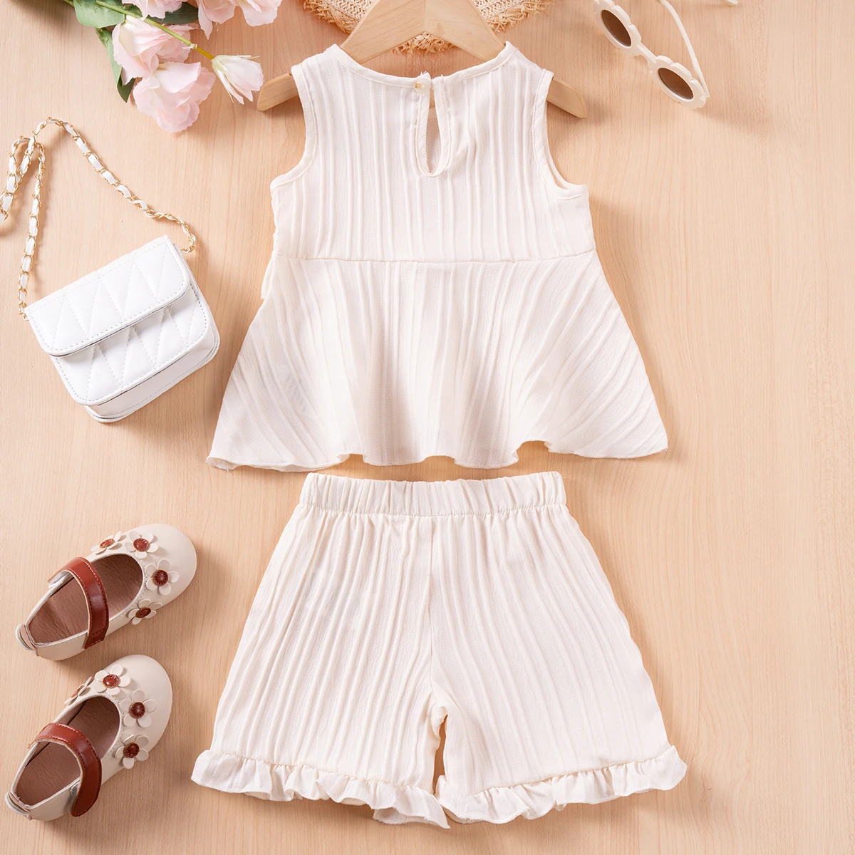 Girls' summer simple pure color set, ruffle sleeveless top, elastic waist shorts, daily casual two-piece set