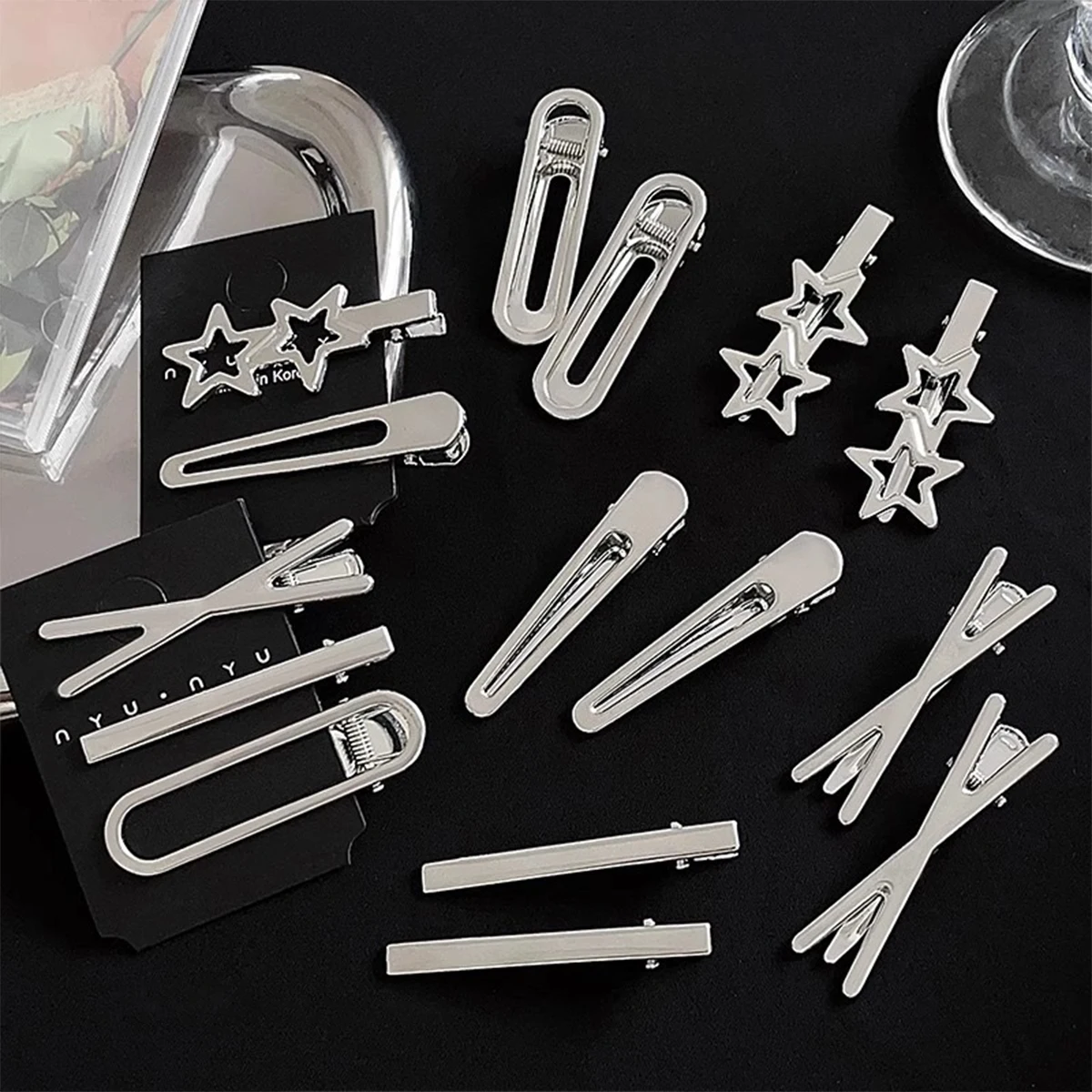 3pcs Y2K Silver Metal Bangs Clip Hollow Sweet and Spicy Wind Cold Color Duckbill Clip Star Broken Hair Clip Female Clip Set