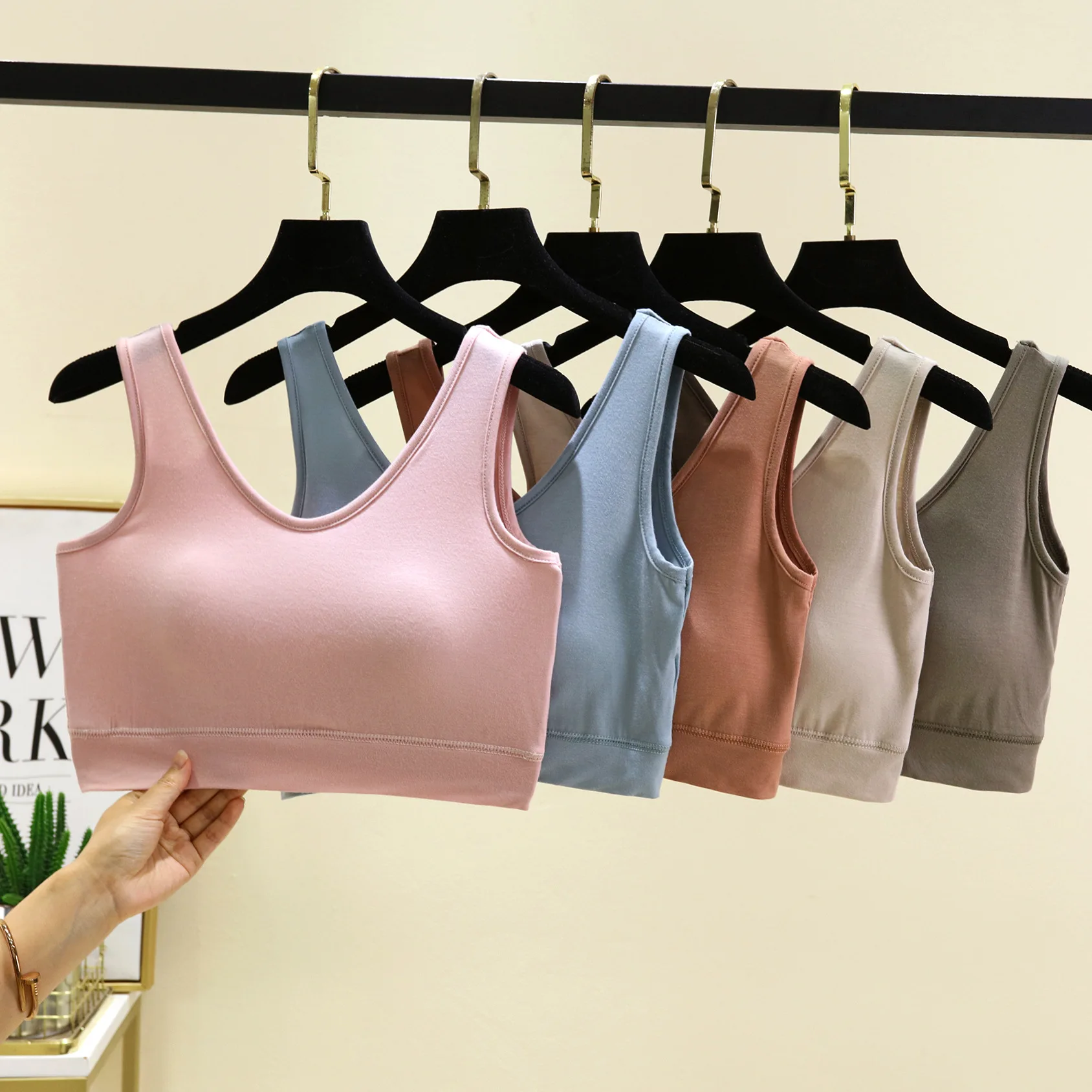 

Женский укороченный топ, бесшовный спортивный бюстгальтер из модала со встроенной подкладкой, противоударный жилет для лета, облегающая скромная подкладка