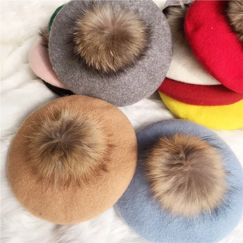 Real Raccoon Fur Pompom Berets Hat For Women Vintage Artist Wool Beret caps Lady Fashion Elegant Fluffy Pom Poms Painter Hat