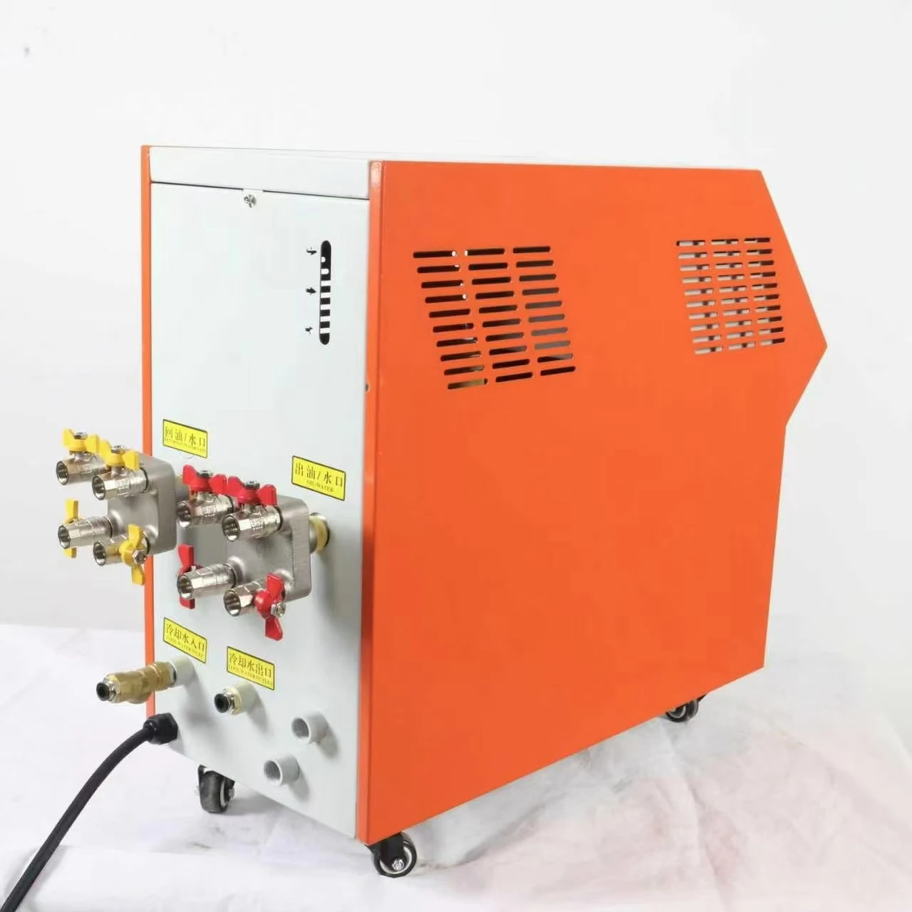 Automatic Industrial Water Chiller Precise Temperature Control Cooling Machine For Production Lines Use In Factory