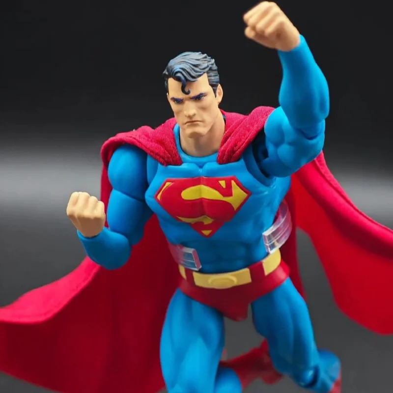

16CM Superman Action Figure MAFEX 117 Superman Hush Batman Anime Figurine CT Toys PVC Statue Collectible Model Toys Gift