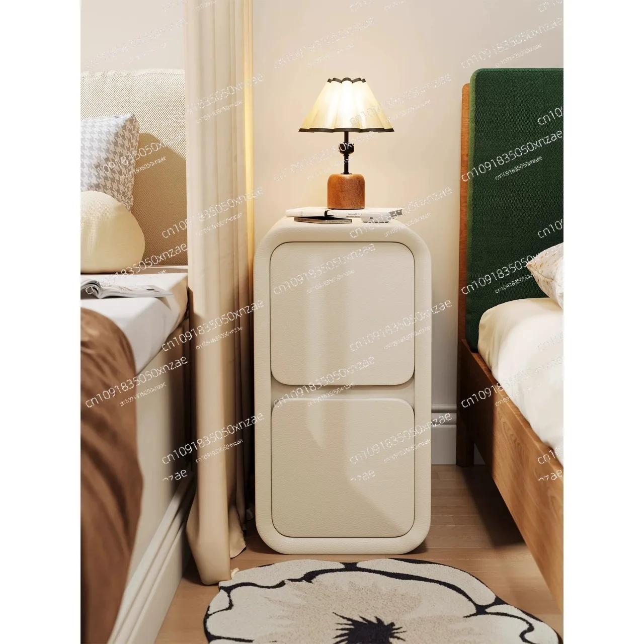 Small Bedside Table, Bedroom Storage Cabinet, Crack Solid Wood Household Mini Ultra-narrow Bedside Shelf Simple and Light Luxury