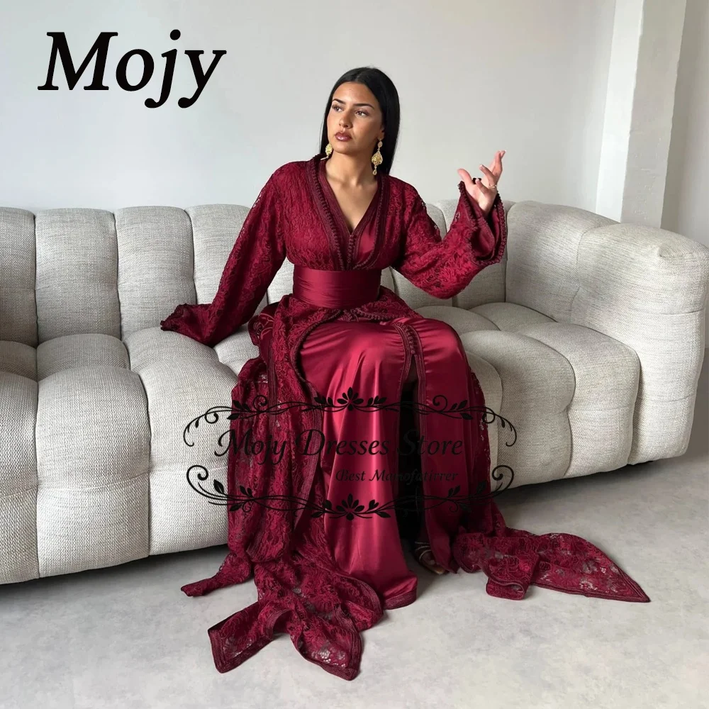 Mojy Rote muslimische Abendkleider, A-Linie, V-Ausschnitt, lange Ärmel, Perlen, Dubai, arabisches Abaya, islamisches Kleid, maßgeschneidert