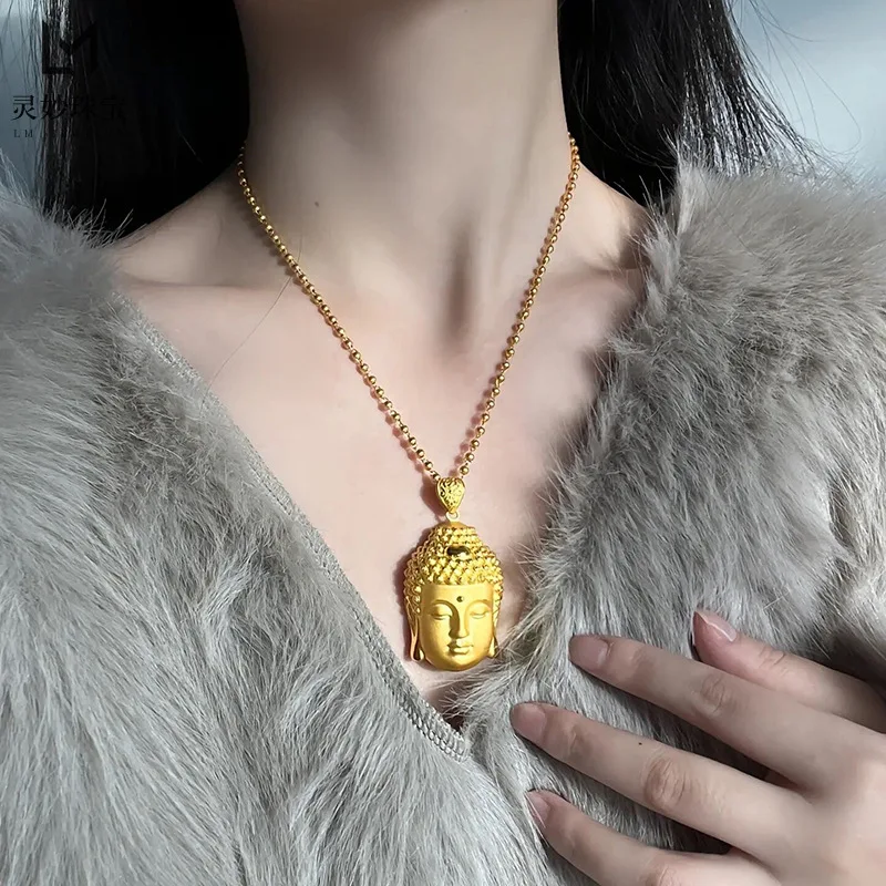 

Natal Buddha Men and Women Pendant 24K Gold, AU999 Solid Gold Daily Showing Gold Honored and Solemn and Solemn