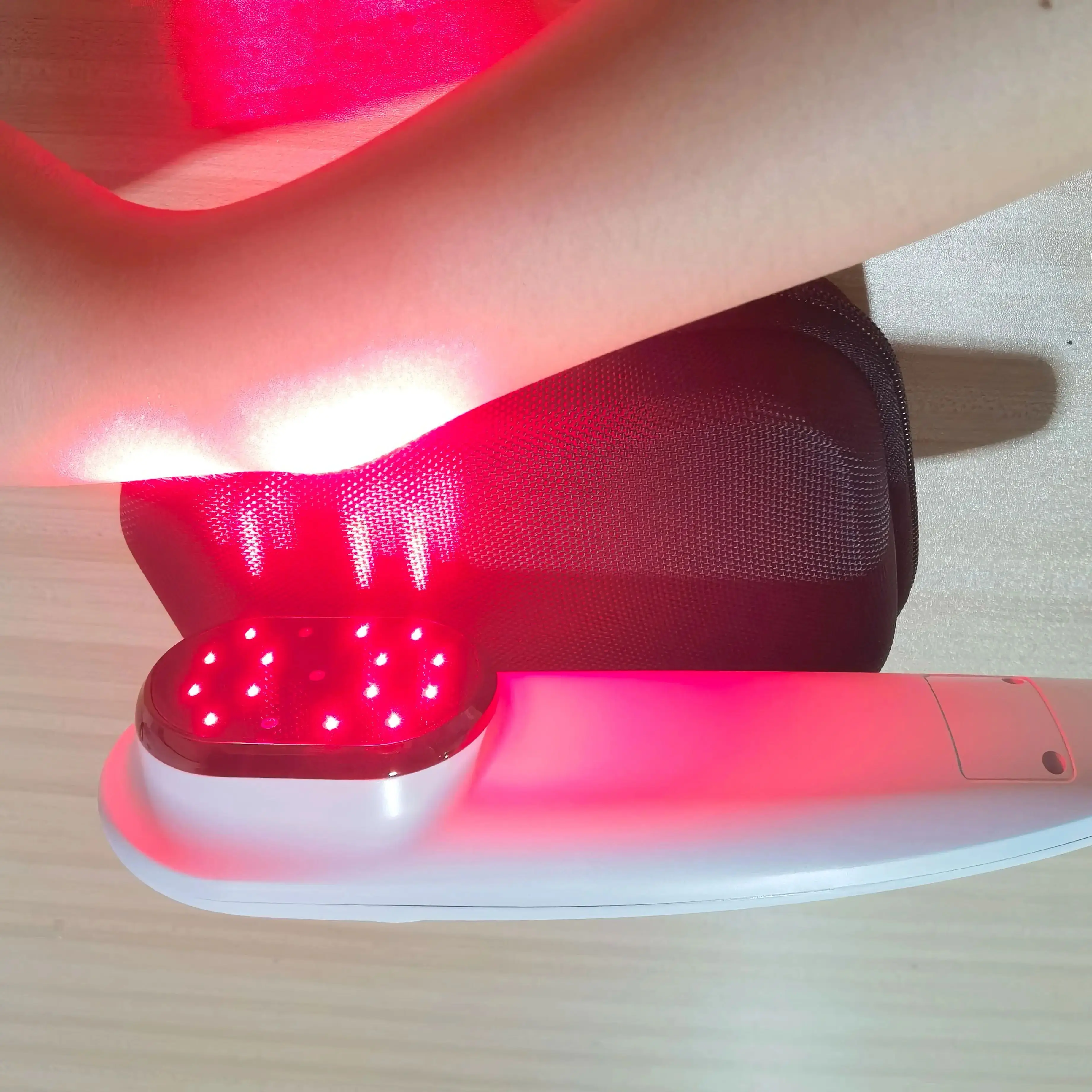 

TOCOGOO New 3pcs*808nm Physiotherapy Equipment Cold Laser for Back And Neck Massager Muscle Body Relaxation Device