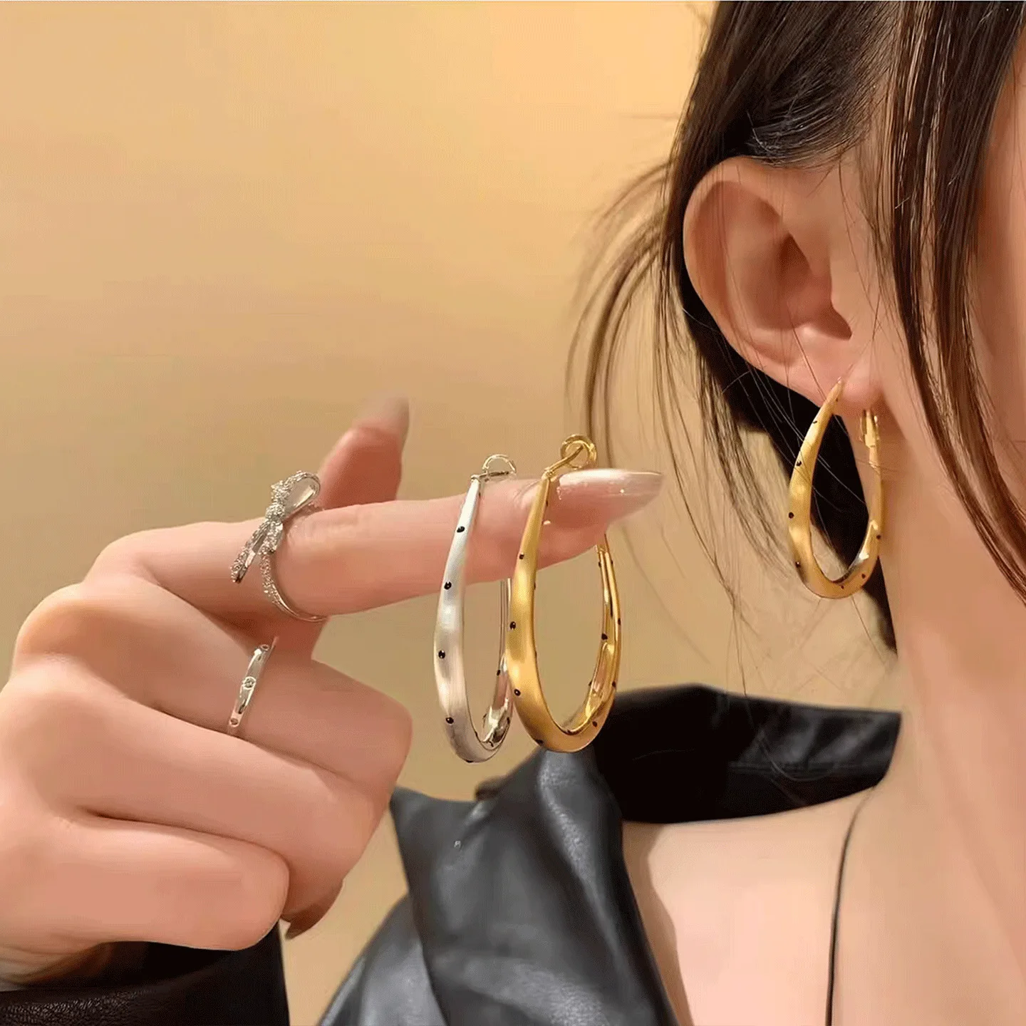 Polka Dot Oval Hoop Earrings Brushed Silver Vintage Jewelry for Women Statement Large Textured Korean Minimalist Ear Studs Gift
