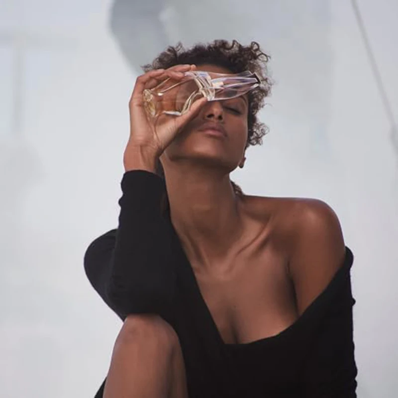 

Donna Karan Cashmere Mist Women'S Fragrance Spray, 3.4oz/ | Woody Floral Fragrance with Musk, Amber, and Vanilla Notes, Soft and