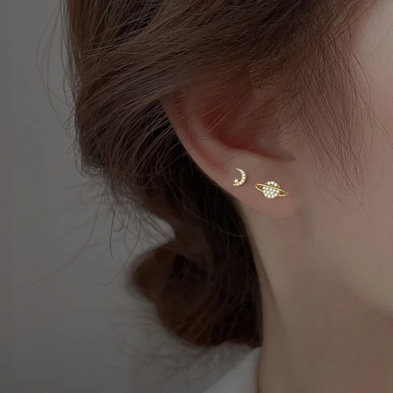 

Personalized Simple Star Moon Planet Asymmetric Earrings Women's Fashionable Temperament High-end Earrings Wholesale