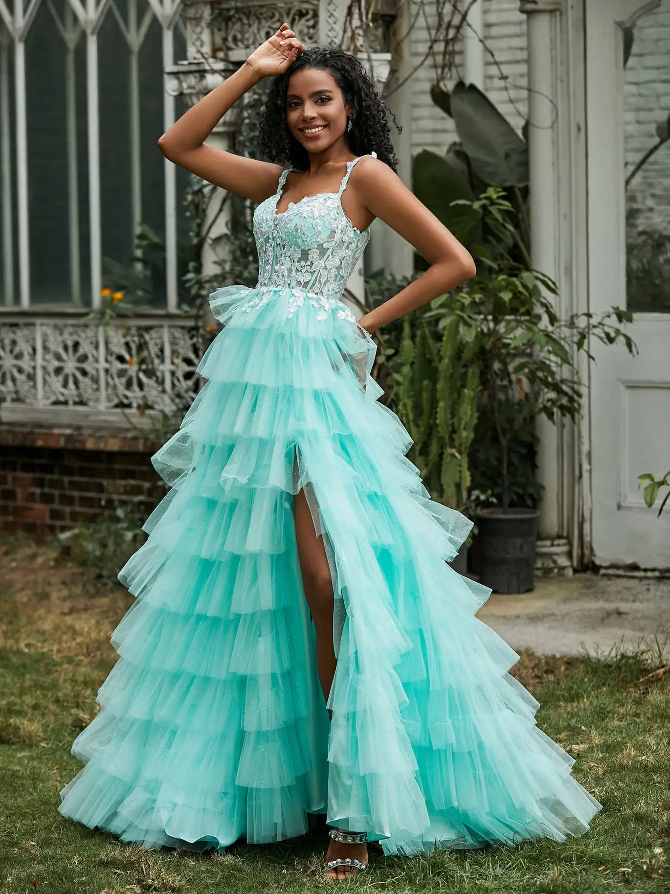 Tiered Tulle Prom Dress com fenda, Querida Ruffle Skirt, A Line Spaghetti Straps, Vestidos de noite, Wedding Guest Appliques