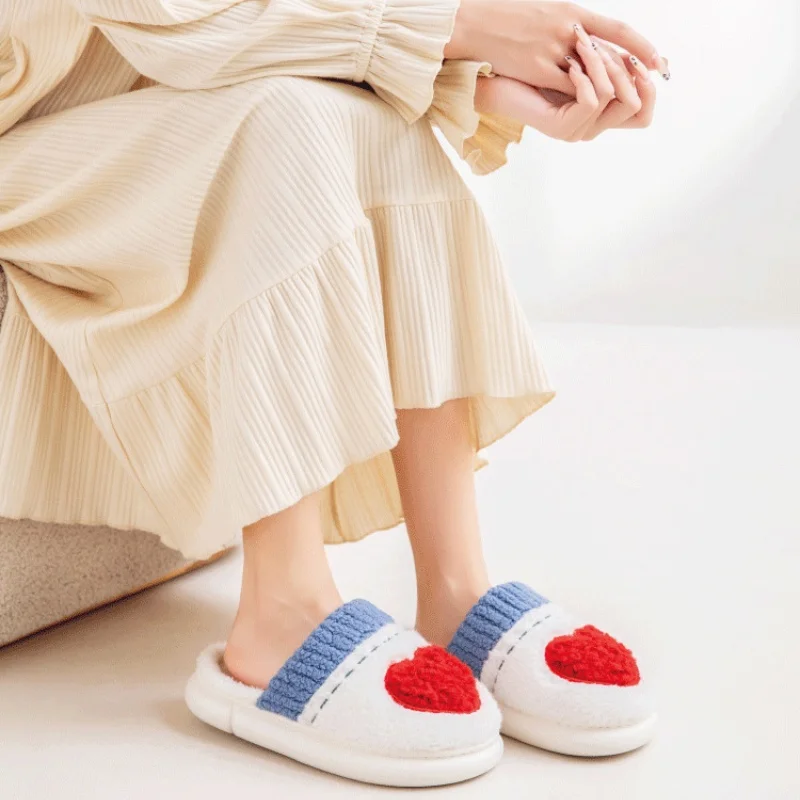 شباشب قطيفة منزلية لطيفة باللونين الأزرق والأبيض للزوجين، ناعمة ومريحة ومضادة للانزلاق، شباشب قطيفة منزلية دافئة