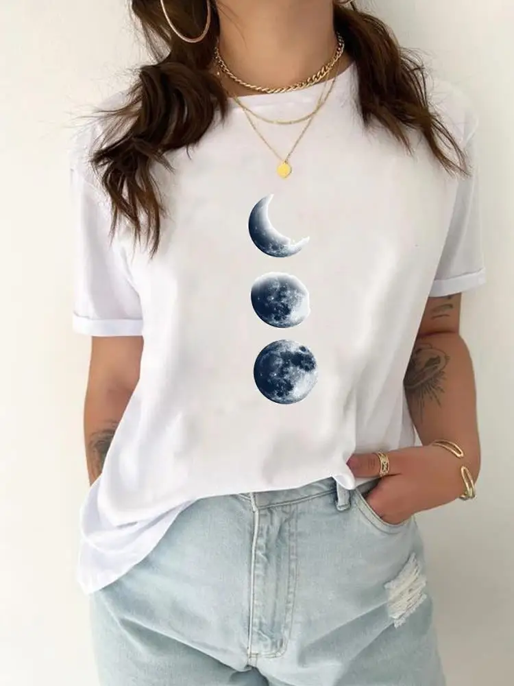 Print T-shirt Top Women Fashion Casual Clothing Female Camera Flower Butterfly Trend Graphic T Shirt Short Sleeve Tee