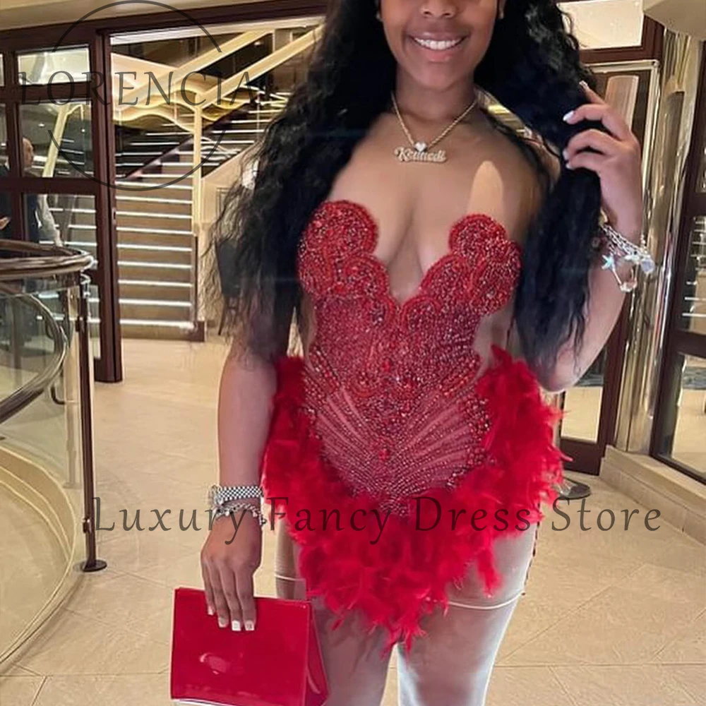 Sexy kurze Cocktailkleider 2025, glitzernde Kristallfeder, dünne Abendparty-Abschlussballkleider, maßgeschneidert, ärmellose Robe d' Byd Femme