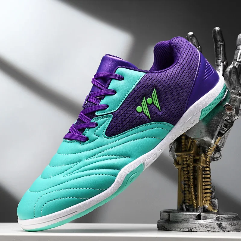 

New Men Futsal Sneakers Football Boots Non-Slip High-quality Soccer Shoes Grass High-top Match Indoor Hot-selling Outdoor