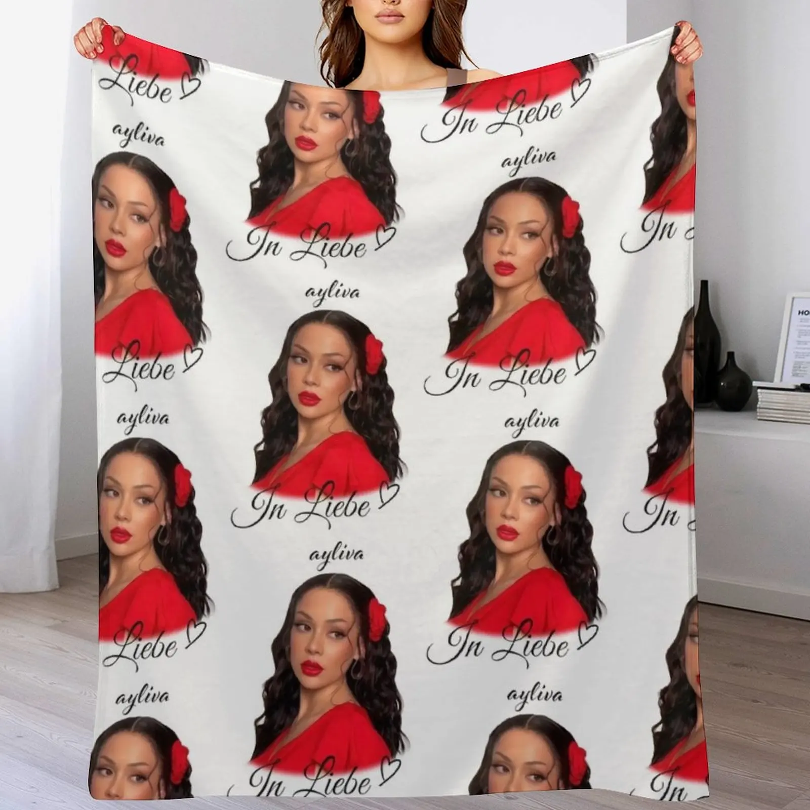 

Ayliva In Liebe In Red Throw Blanket Easy Care Comfortable Blanket for Couch