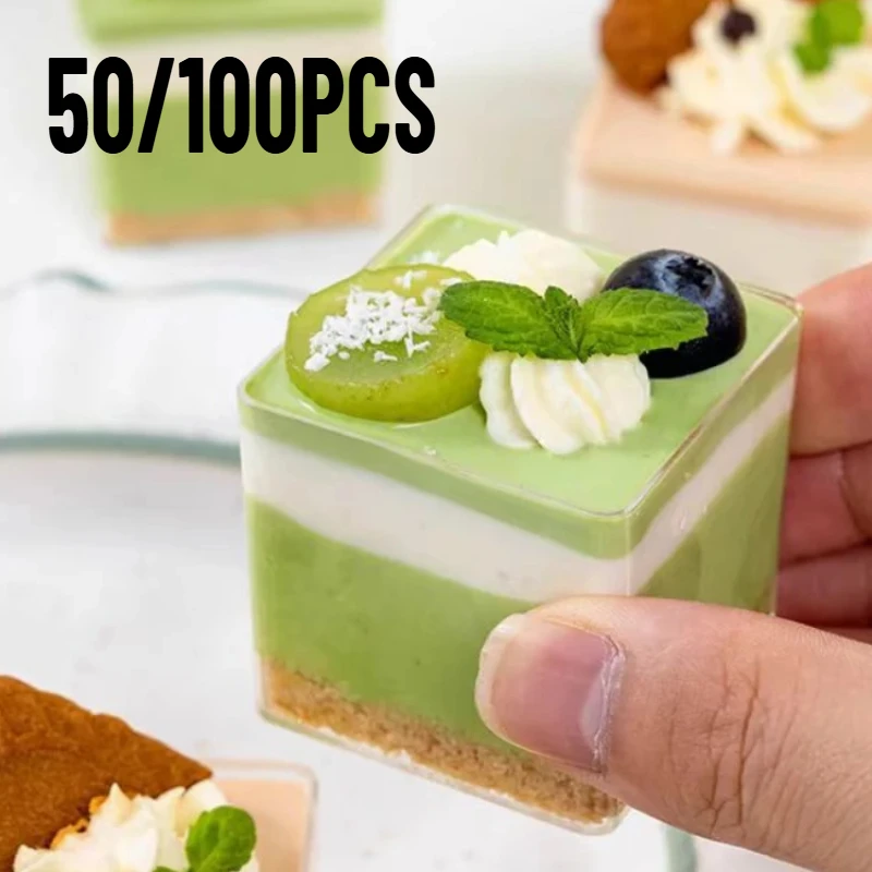 10/20 قطعة أكواب الحلوى المربعة كوب بلاستك لحفل زفاف عيد ميلاد موس الحلويات الحلويات حفلة الآيس كريم المقبلات