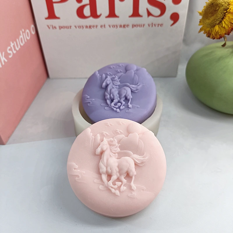 Unique Running Horse Soap Mold 3D Silicone Molds Horse  Aromatherapy Candle Mould Cake Accessories Chocolate Biscuit Moulds