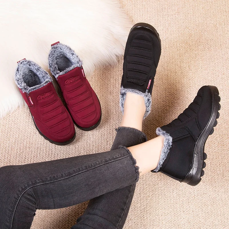 2023 Winter New Casual Cotton Shoes Plus Velvet Thick Slip-on Ladies Snow Boots Soft Sole Warm Non-slip Outdoor Sports Shoes