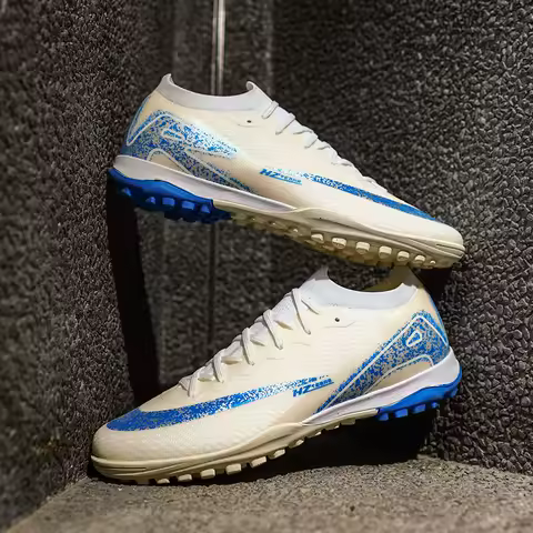 Men Soccer Shoes Society Cleats Football Shoes Boy Professional Football Field Boots Indoor Fast Sneaker