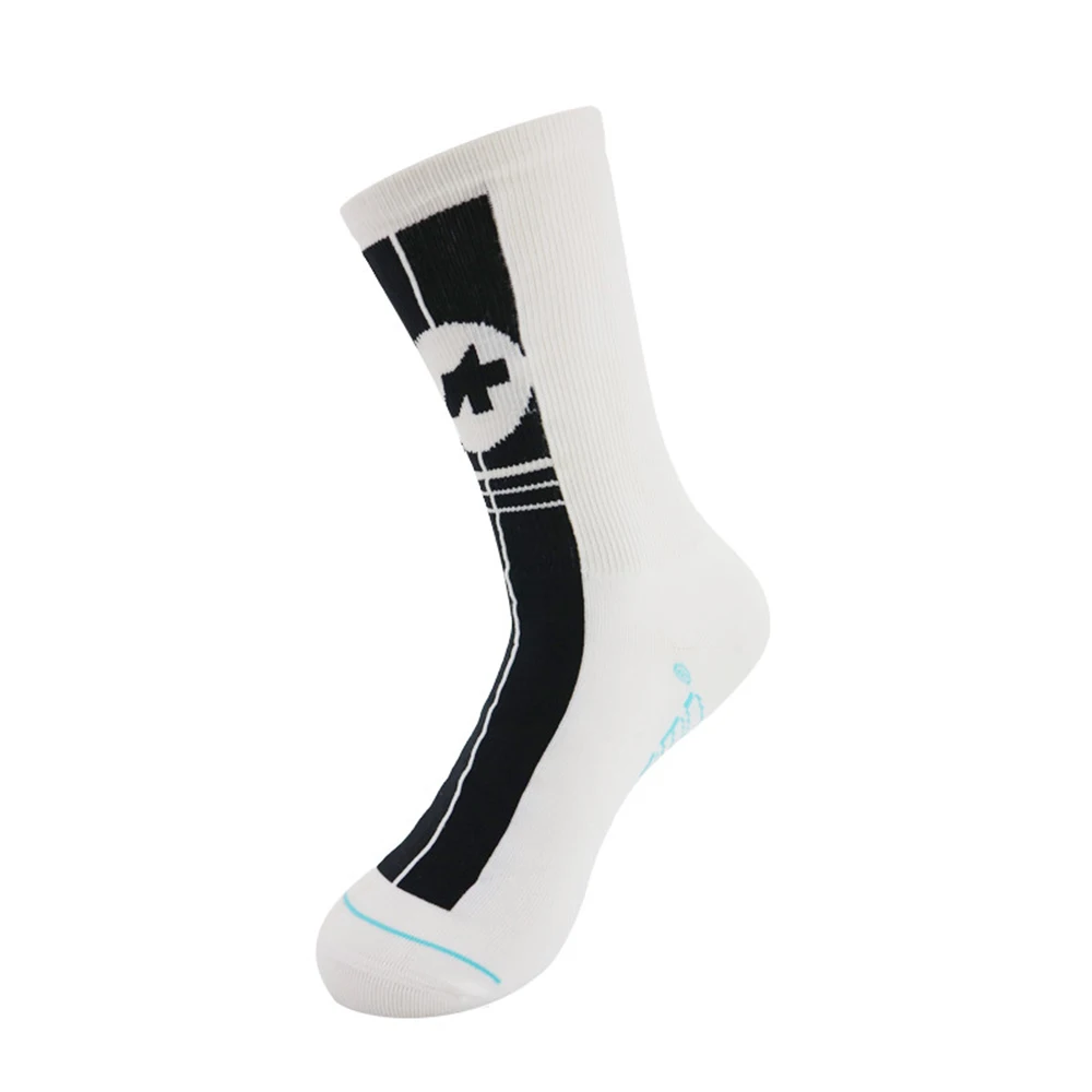 1 pair of new sport bike socks Men\'s professional road bike socks