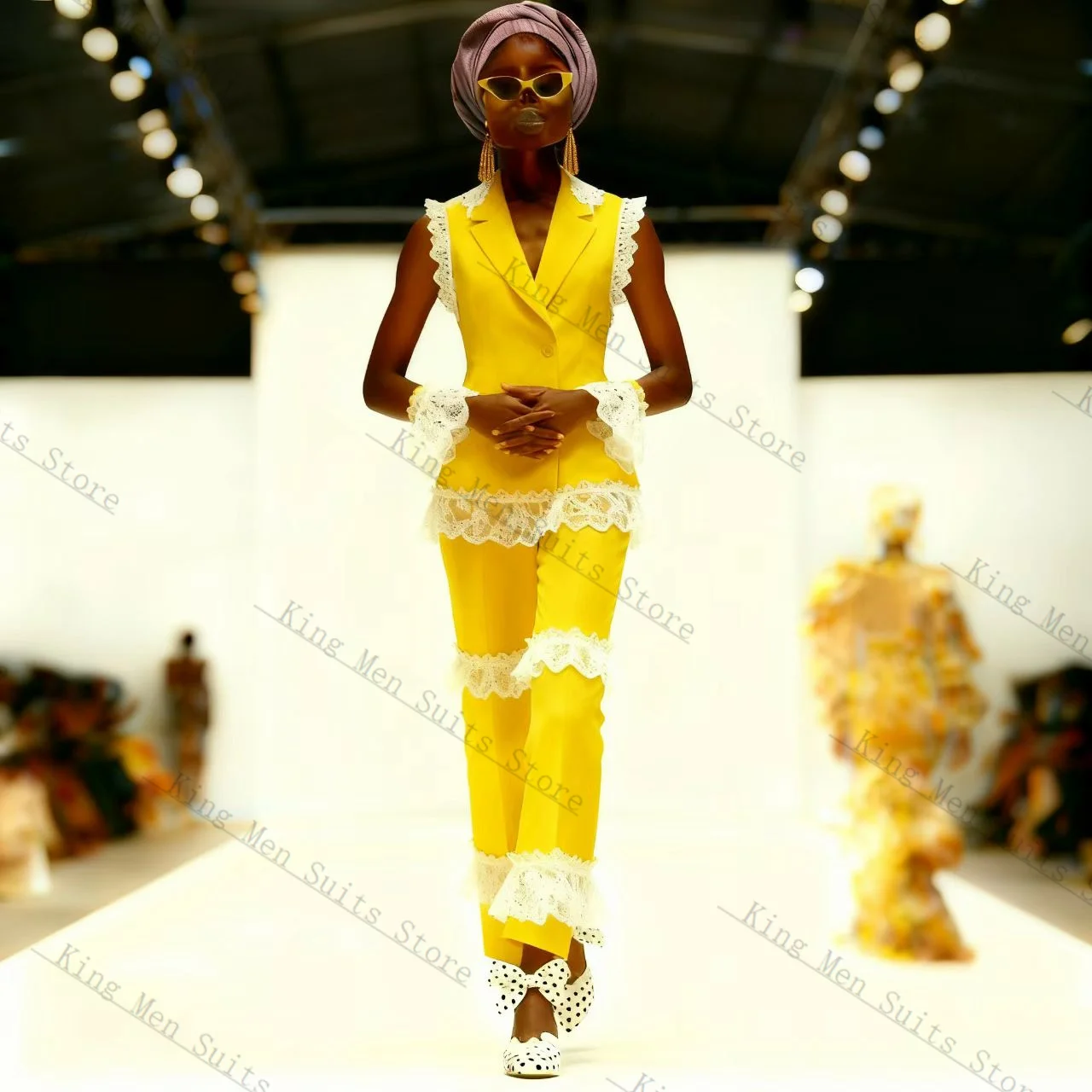 

Yellow White Lace Women Suit Set 2 Pcs Vest+Pants Trousers Customized Formal Office Lady Wedding Tuxedos Sleeveless Coat Jacket