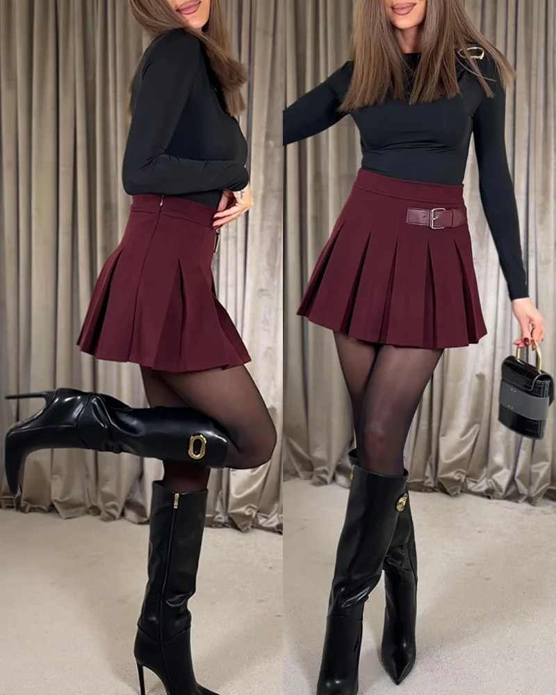 

Women's retro fashion dress 2025 autumn winter latest elegant belt decoration slim fit short pleated skirt solid short skirt