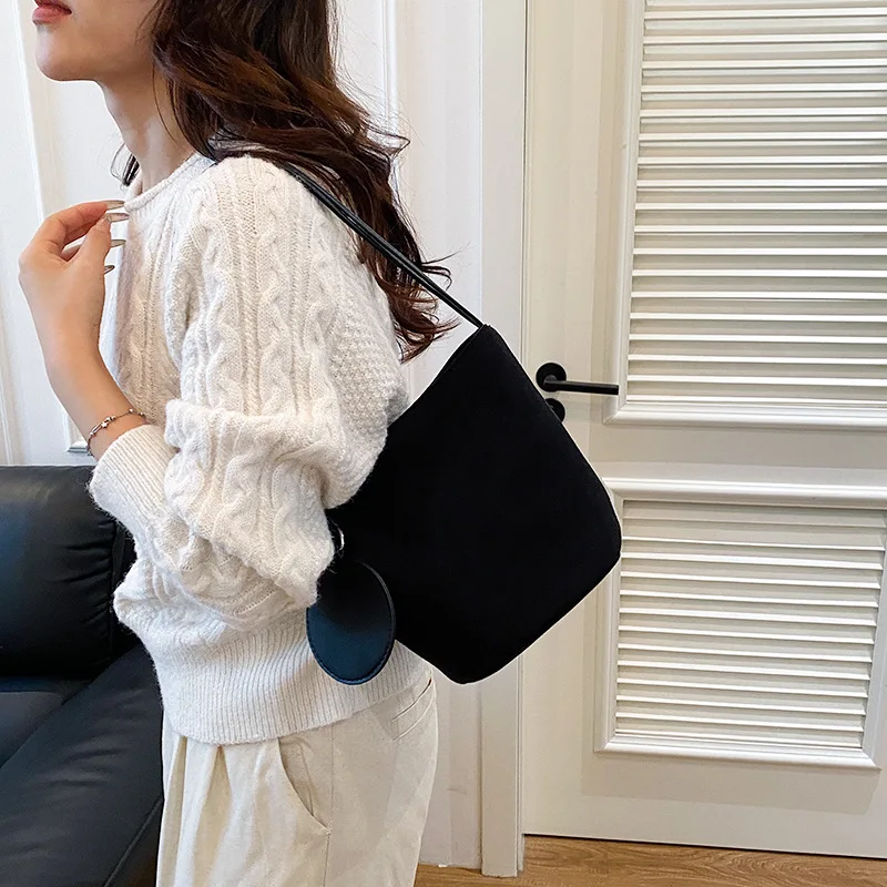 Solid Color Women Suede Shoulder Bucket Bags Large Capacity Versatile Ladies Underarm Tote Casual Female Phone Handbags Purse view 4