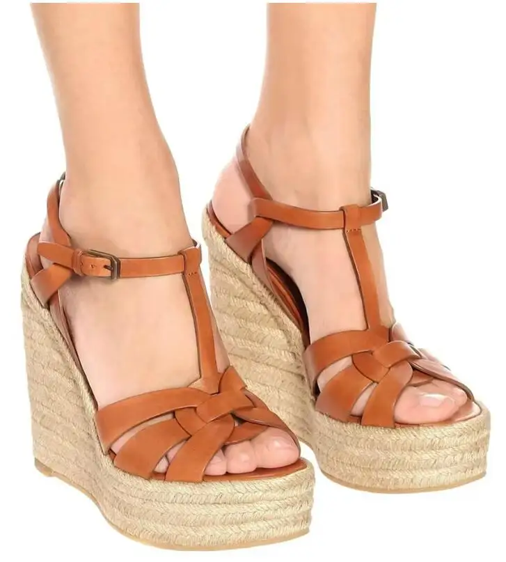 

Сексуальные коричнево-белые сандалии на платформе с Т-образным ремешком и веревкой на танкетке, женские банкетные туфли с перекрестными ремешками и открытым носком